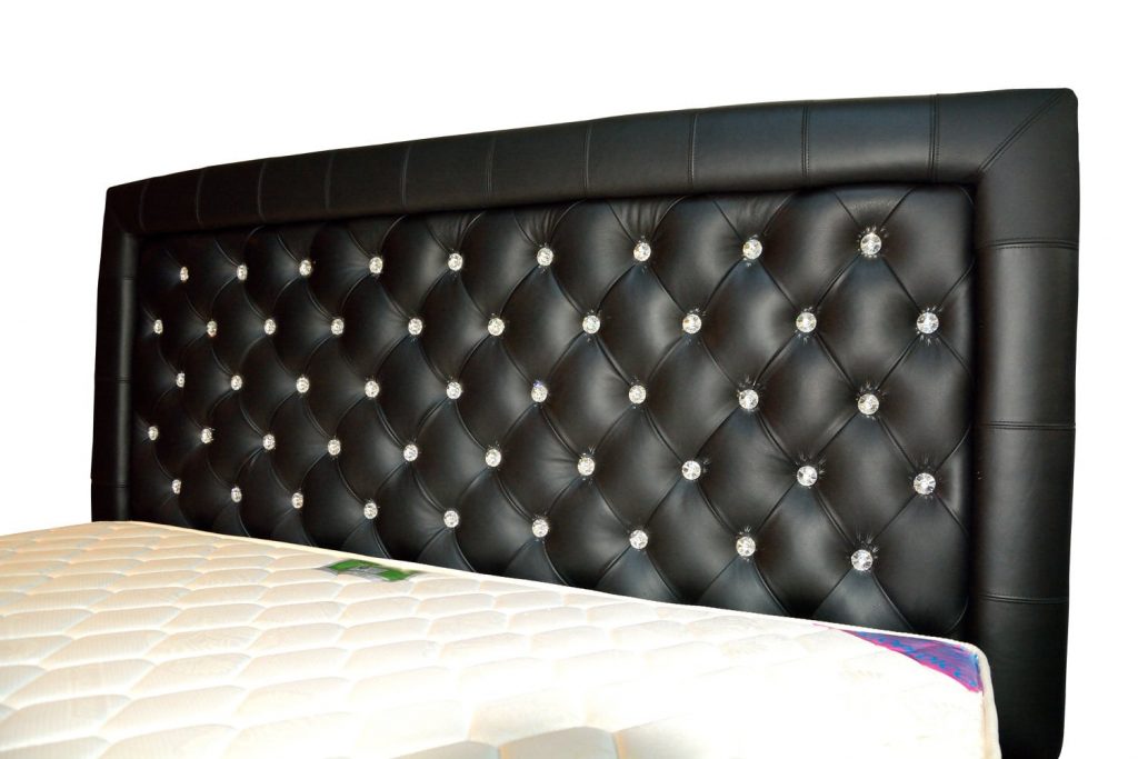 Tablie de pat tapitat FARAON 6 Promo tapitat in intregime in piele originala de bovina neagra, butoni cristale swarovski-min