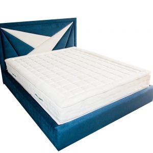 Pat-tapitat-cu-lada-de-depozitare-dintr-o-stofa-moale-min-iak.ro