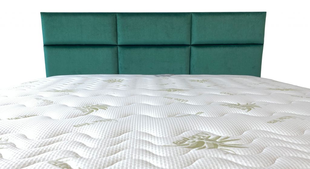 Pat tapitat NAPOLI tablie la comanda matrimoniala moderna tip pernute tapitate iak.ro